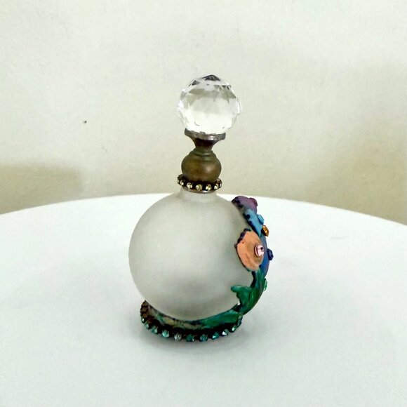 Belladonna Handmade Frosted Glass Floral Decor Bottle Crystal Top 3 Inch Vintage - Picture 4 of 10